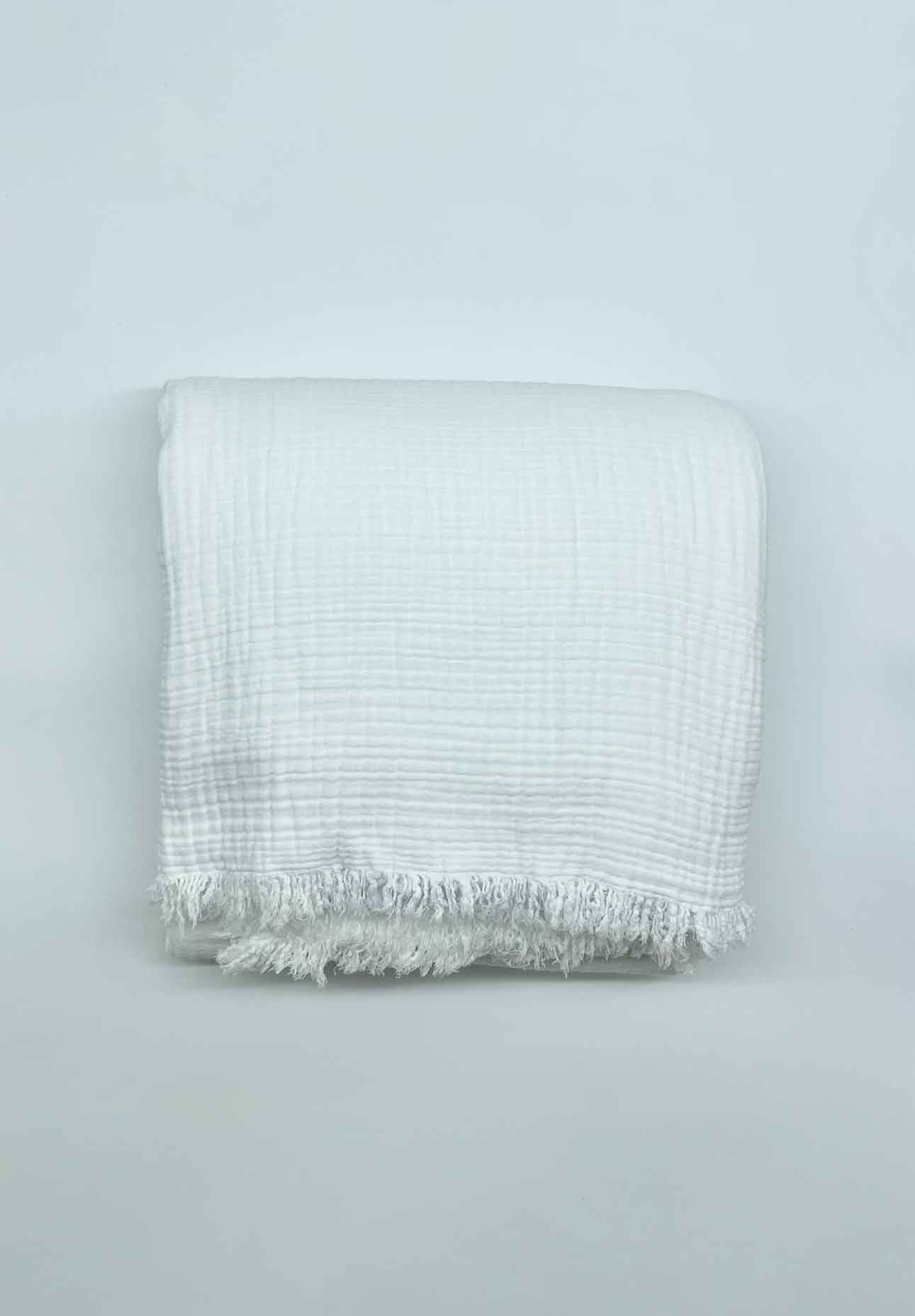 Baran Throw White